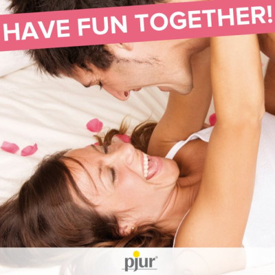 Gel bôi trơn gốc nước PJUR Woman Nude chai 100ml dành cho nữ đặc biệt dành cho làn da nhạy cảm an toàn lành tính