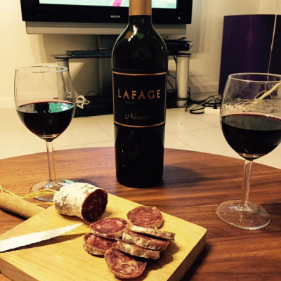 Rượu vang Organic Famille Lafage Narassa 2018 (Pháp) kèm túi hộp,đồ khui  