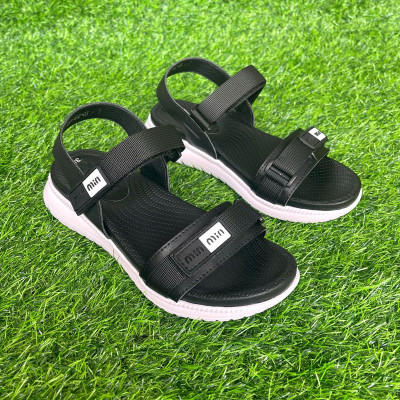 Xăng đan nữ học sinh Trường Hải 3 màu đế ếm nhẹ SD150